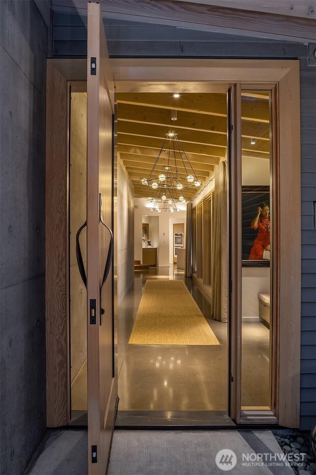 7964 E Mercer Way, Mercer Island, WA 98040 - entrance to property featuring elevator