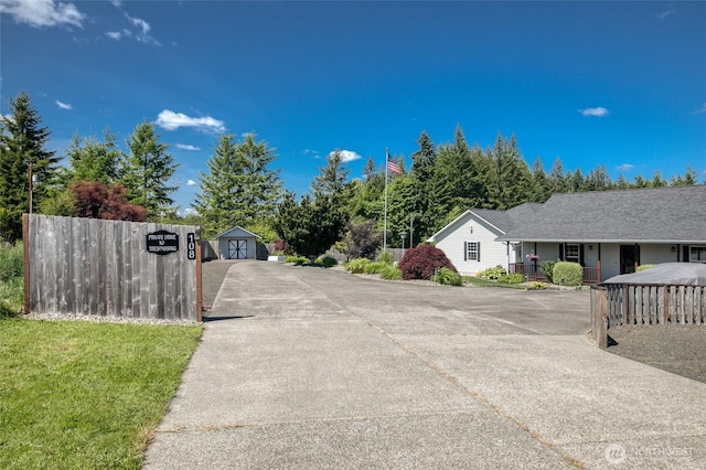 108 Garden Pl, Elma, WA 98541 - view of concrete surface