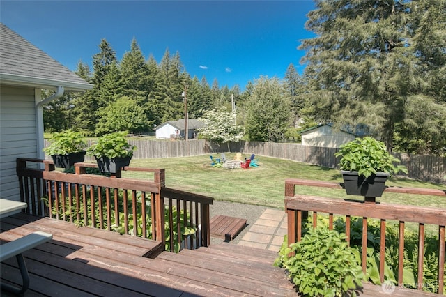 108 Garden Pl, Elma, WA 98541 - view of wooden terrace