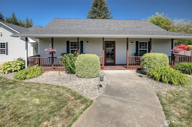 108 Garden Pl, Elma, WA 98541 - ranch-style house featuring a porch and a shingled roof