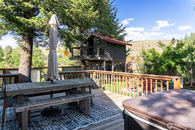 111 Norfolk Rd, Winthrop, WA 98862 - wooden deck featuring outdoor dining area and a hot tub
