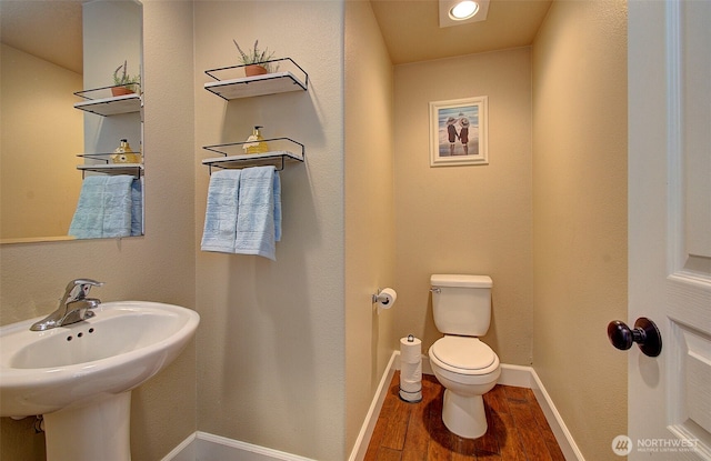 15202 NE 102nd Way, Vancouver, WA 98685 - bathroom with wood finished floors and recessed lighting