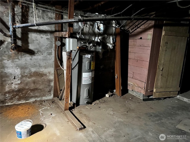 2405 Elmway, Okanogan, WA 98840 - utilities featuring electric water heater