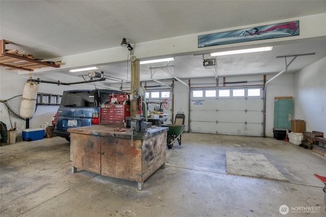 1211 E Market St, Aberdeen, WA 98520 - garage featuring a garage door opener