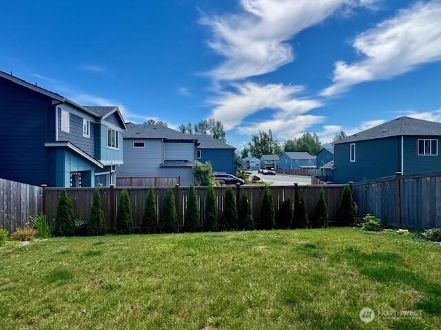 1342 Cascade St, Sultan, WA 98294 - view of yard featuring a residential view