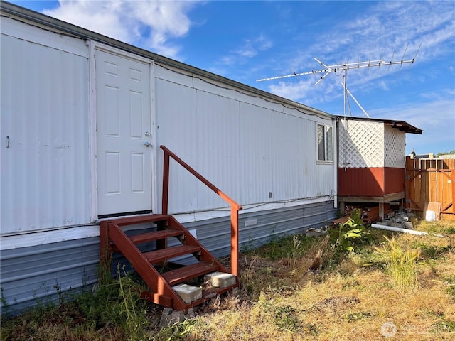 545 Hendricks St Unit 33, Port Townsend, WA 98368 - view of side of home featuring entry steps