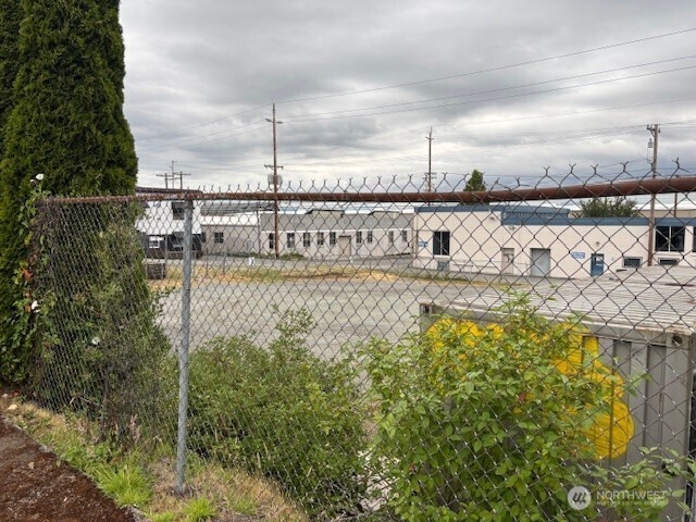 3401 Broadway Ave, Everett, WA 98201 - photo 6