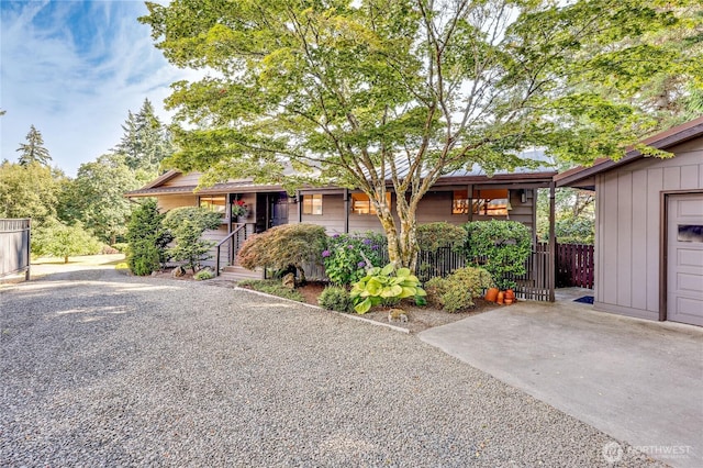 10413 NE Brackenwood Ln, Bainbridge Island, WA 98110 - photo 3