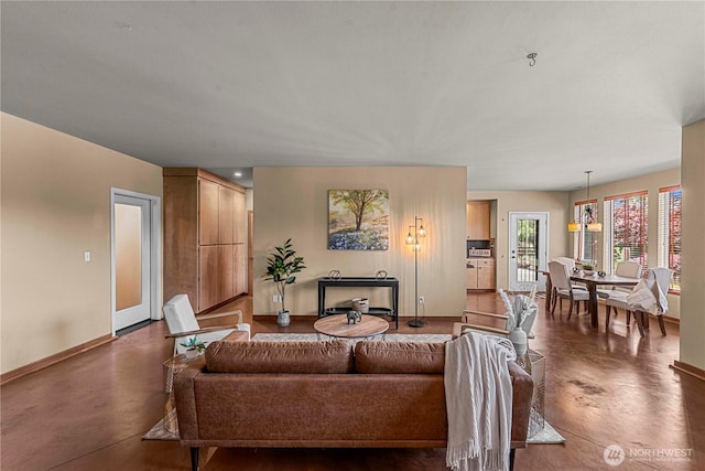 3651 School St, Wenatchee, WA 98801 - living area with baseboards