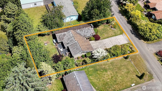 209 Old Hill Rd, Aberdeen, WA 98520 - aerial view of property's location with property parcel outlined
