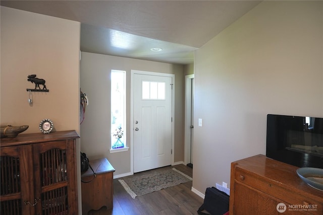 1028 W Sequoia Rd, Moses Lake, WA 98837 - entryway with dark wood-type flooring, baseboards, and recessed lighting