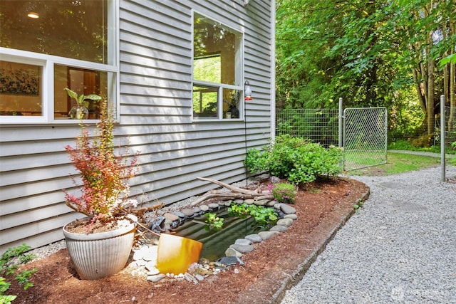 6117 Ames Lake Carnation Rd NE, Carnation, WA 98014 - view of yard with a gate