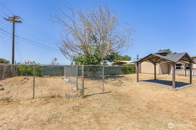 223 Carswell Dr, Moses Lake, WA 98837 - view of yard with a gazebo