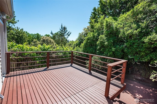 2029 S Charles St, Seattle, WA 98144 - view of wooden deck