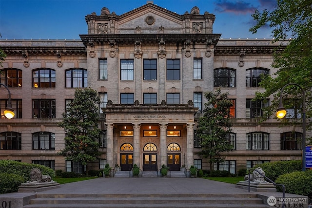 201 Galer St Unit 102, Seattle, WA 98109 - view of building exterior