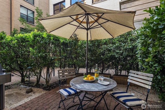 201 Galer St Unit 102, Seattle, WA 98109 - view of patio / terrace featuring outdoor dining area