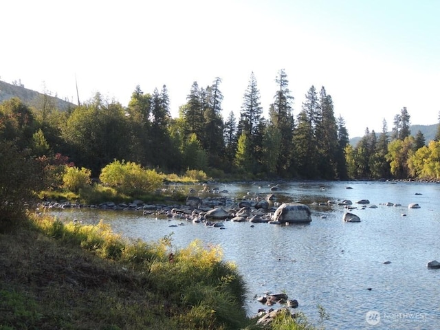 9291 Pakascwa Rd, Peshastin, WA 98847