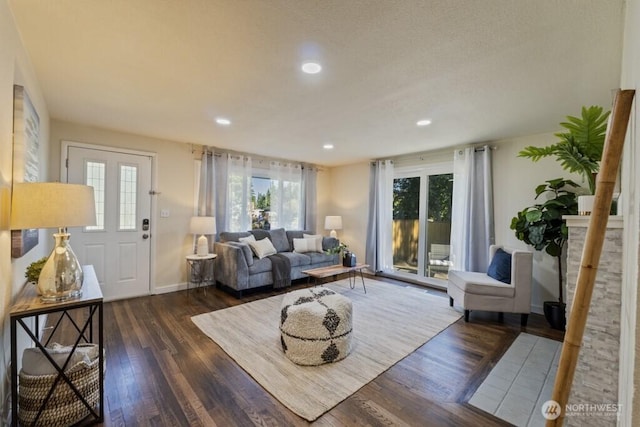 6410 Cypress St, Everett, WA 98203 - living area featuring wood finished floors and recessed lighting