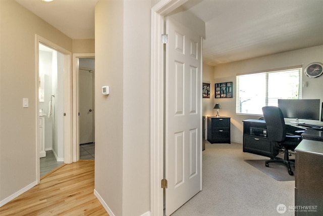 913 N Mountain View Ave, Tacoma, WA 98406 - home office featuring baseboards