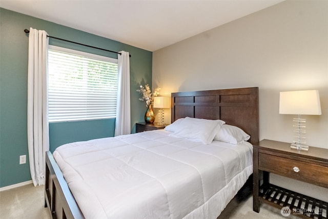 913 N Mountain View Ave, Tacoma, WA 98406 - carpeted bedroom with baseboards