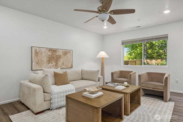 1709 Fern St SW, Olympia, WA 98502 - living area featuring wood finished floors, recessed lighting, and a ceiling fan