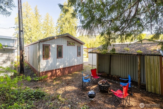 316 W Lake Samish Dr Unit 10, Bellingham, WA 98229 - view of outdoor structure with a fire pit