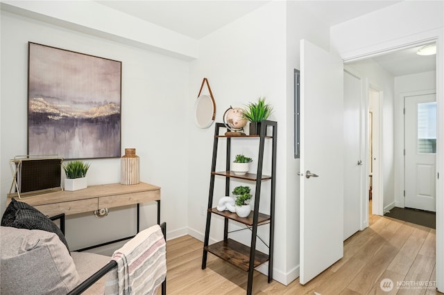 4795 35th Ave S Unit B, Seattle, WA 98118 - corridor featuring wood finished floors and baseboards