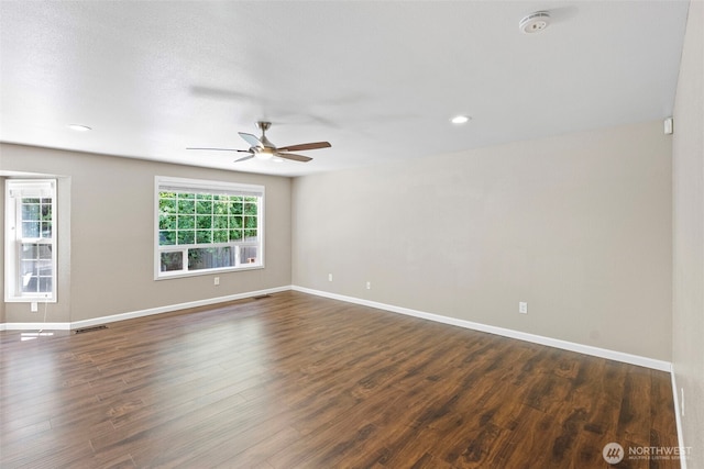3903 Westpark Ct NW, Olympia, WA 98502 - empty room featuring a ceiling fan, dark wood-style flooring, a smoke detector, and recessed lighting