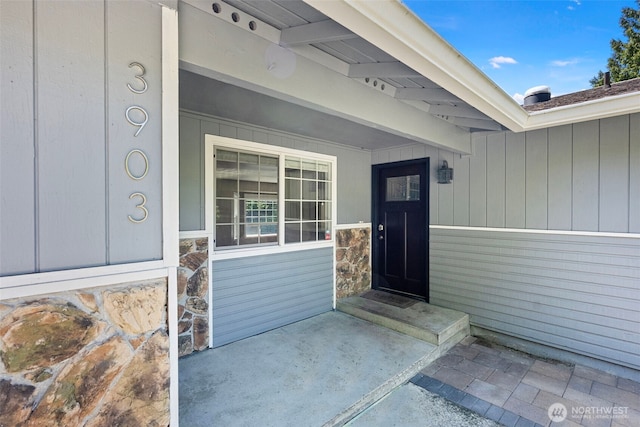 3903 Westpark Ct NW, Olympia, WA 98502 - doorway to property with stone siding