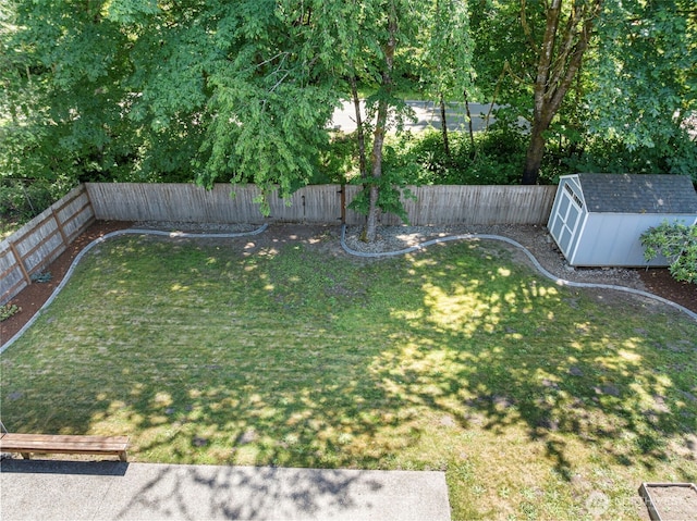 3903 Westpark Ct NW, Olympia, WA 98502 - fenced backyard featuring a shed