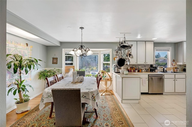 10825 4th Ave W, Everett, WA 98204 - dining area with healthy amount of natural light, a chandelier, and recessed lighting