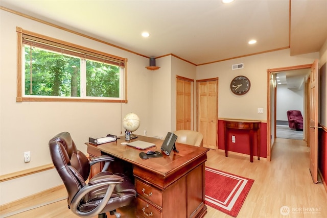 23310 133rd Ct SE, Kent, WA 98042 - home office featuring light wood-style flooring, recessed lighting, and crown molding