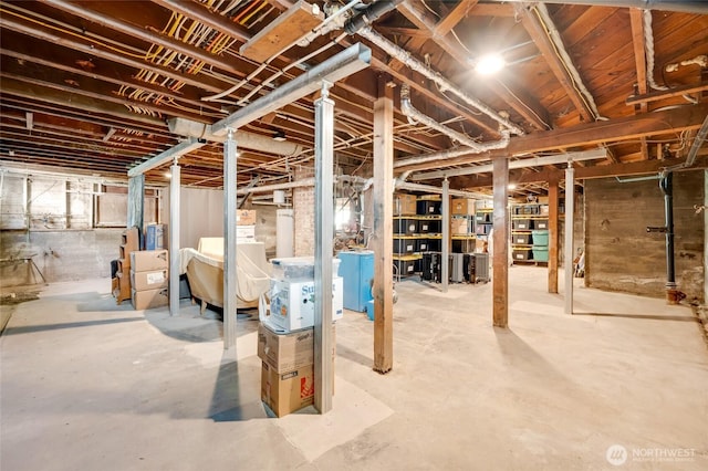 4918 S 3rd Ave, Everett, WA 98203 - view of unfinished basement