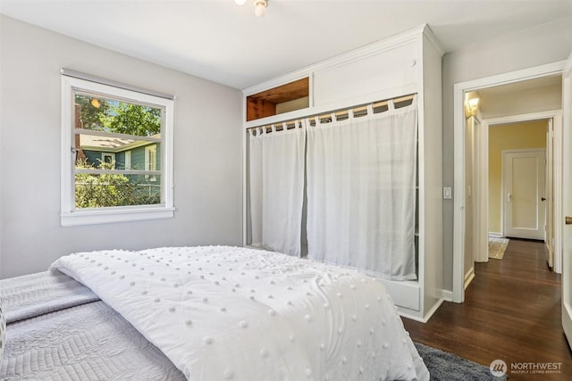 1535 NE 107th St, Seattle, WA 98125 - bedroom with dark wood finished floors and baseboards