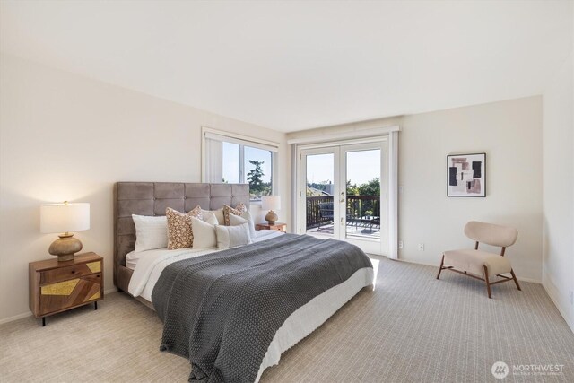 7109 SE 135th Pl, Newcastle, WA 98059 - bedroom featuring access to outside and light colored carpet