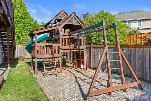 7109 SE 135th Pl, Newcastle, WA 98059 - view of play area