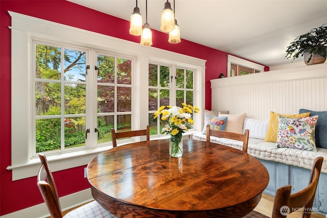 9026 SW 184th St, Vashon, WA 98070 - dining area featuring plenty of natural light