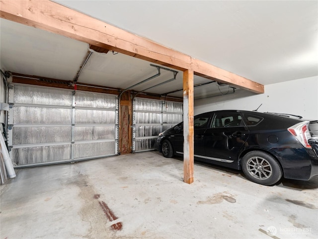 2540 N Astor Ave, East Wenatchee, WA 98801 - view of garage