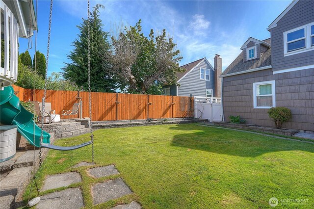 1016 N Madison St, Tacoma, WA 98406 - view of fenced backyard