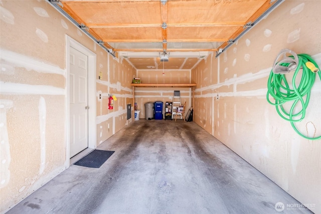 16219 Northup Way Unit C-202, Bellevue, WA 98008 - garage featuring a garage door opener