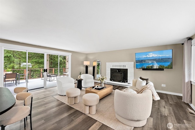 2422 179th Ave E, Lake Tapps, WA 98391 - living area with wood finished floors and baseboards