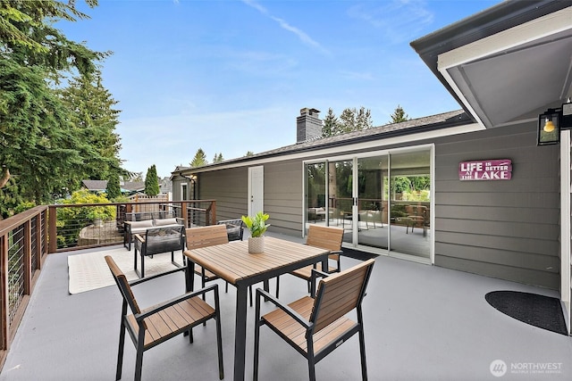 2422 179th Ave E, Lake Tapps, WA 98391 - view of patio featuring outdoor dining space