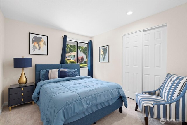 5610 S 296th Ct, Auburn, WA 98001 - bedroom with carpet floors, a closet, and recessed lighting