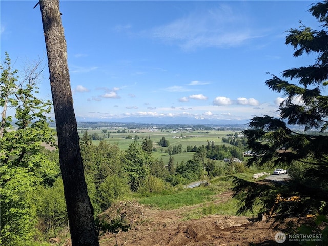 4135 Kamphouse Dr, Sumas, WA 98295