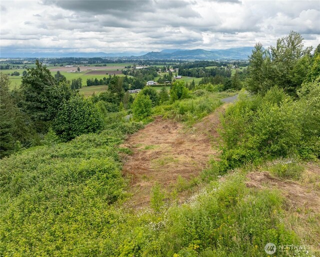 4135 Kamphouse Dr, Sumas, WA 98295