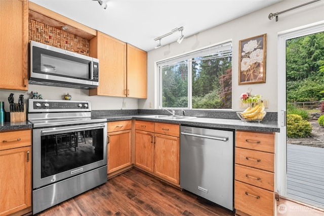 10210 Minterwood Dr NW, Gig Harbor, WA 98329 - photo 7