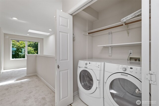 327 2nd Ave S, Kirkland, WA 98033 - laundry area with washer and clothes dryer, recessed lighting, and light carpet