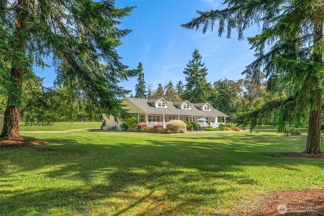 19840 Vashon Hwy SW, Vashon, WA 98070 - view of front of property featuring a front lawn