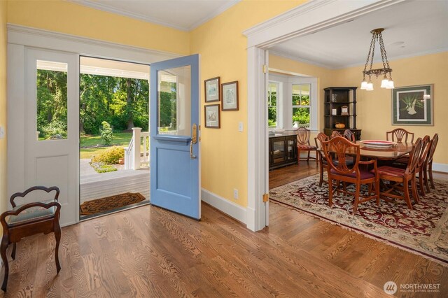 19840 Vashon Hwy SW, Vashon, WA 98070 - entryway with wood finished floors and crown molding