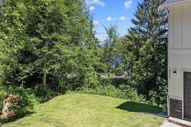 18207 Majestic Ridge Ln, Mount Vernon, WA 98274 - view of grassy yard